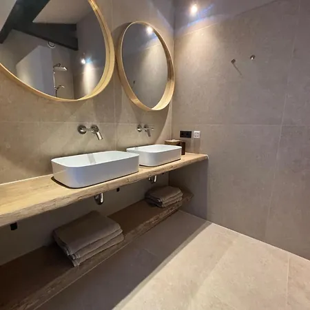 Schuurwoning Holiday home *